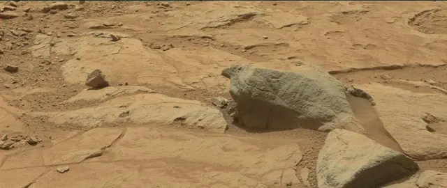 Sol 186: Mast Camera (Mastcam)
