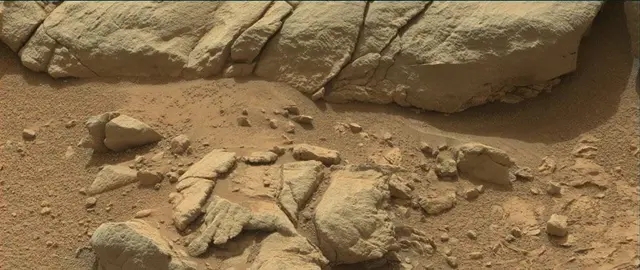Sol 186: Mast Camera (Mastcam)