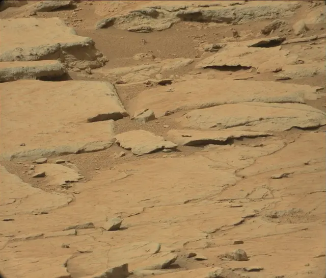 Sol 186: Mast Camera (Mastcam)