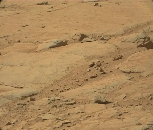 Sol 186: Mast Camera (Mastcam)