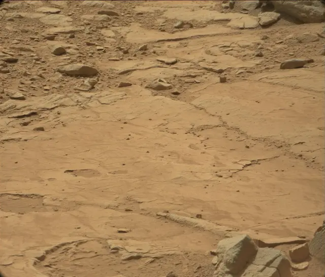 Sol 186: Mast Camera (Mastcam)