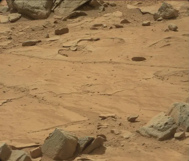 Sol 186: Mast Camera (Mastcam)