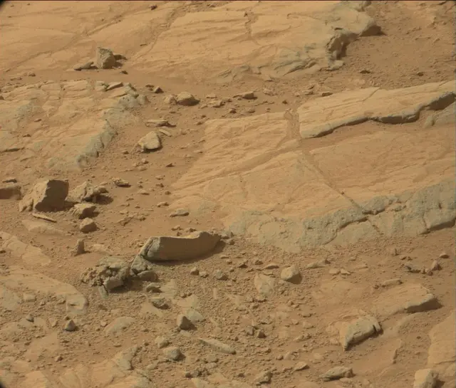 Sol 186: Mast Camera (Mastcam)