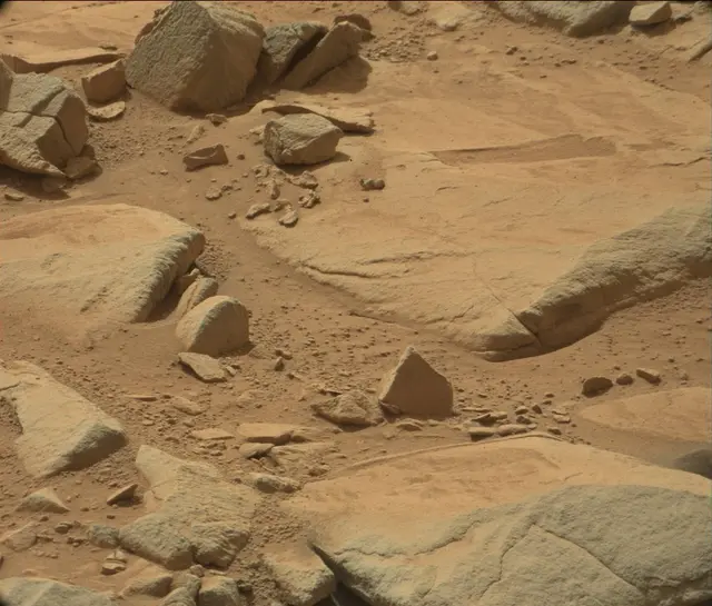 Sol 186: Mast Camera (Mastcam)