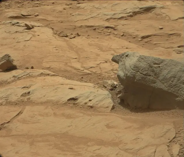 Sol 186: Mast Camera (Mastcam)