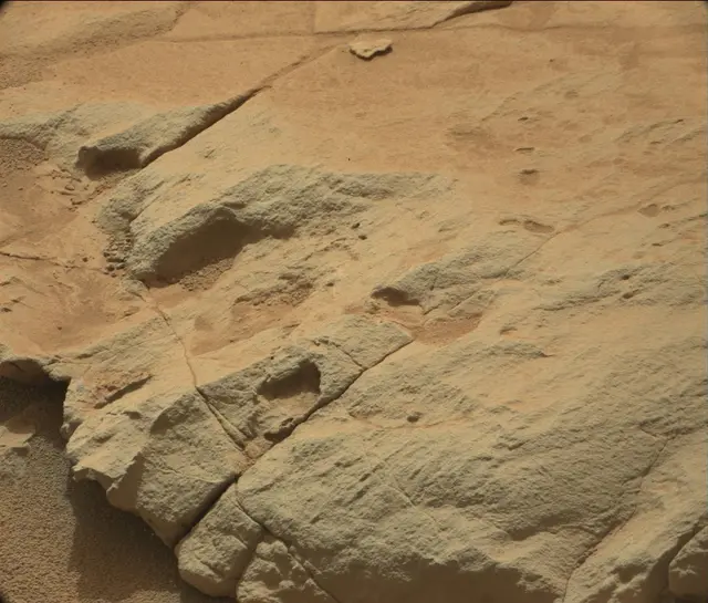 Sol 186: Mast Camera (Mastcam)