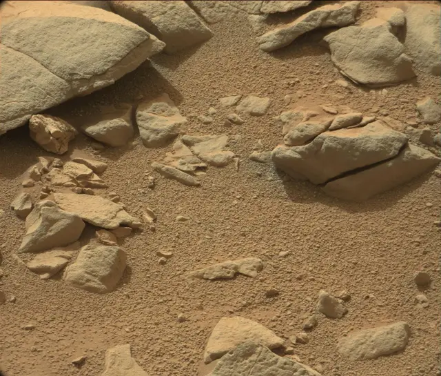 Sol 186: Mast Camera (Mastcam)