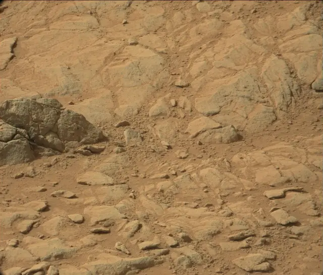 Sol 186: Mast Camera (Mastcam)
