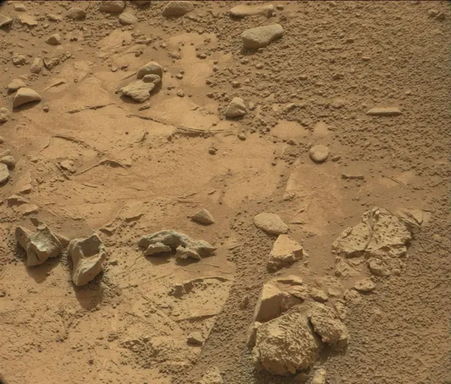 Sol 186: Mast Camera (Mastcam)