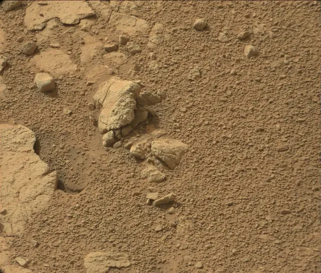 Sol 186: Mast Camera (Mastcam)