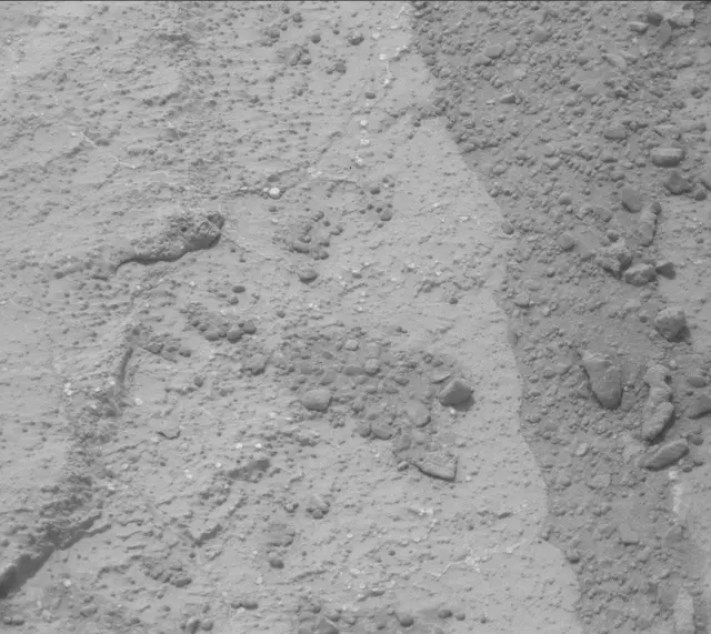 Sol 189: Mast Camera (Mastcam)