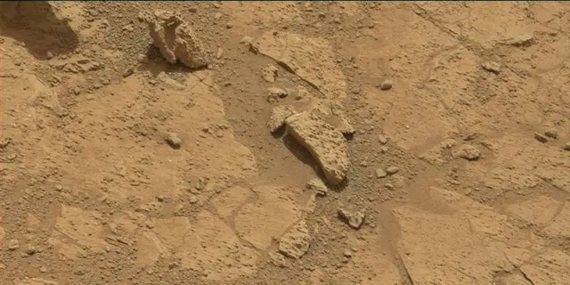 Sol 192: Mast Camera (Mastcam)