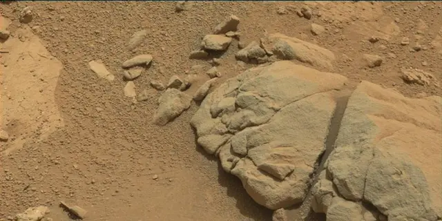 Sol 192: Mast Camera (Mastcam)