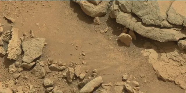 Sol 192: Mast Camera (Mastcam)