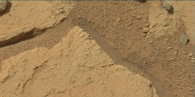 Sol 192: Mast Camera (Mastcam)