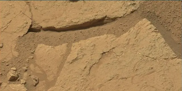 Sol 192: Mast Camera (Mastcam)