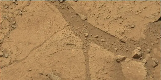 Sol 192: Mast Camera (Mastcam)