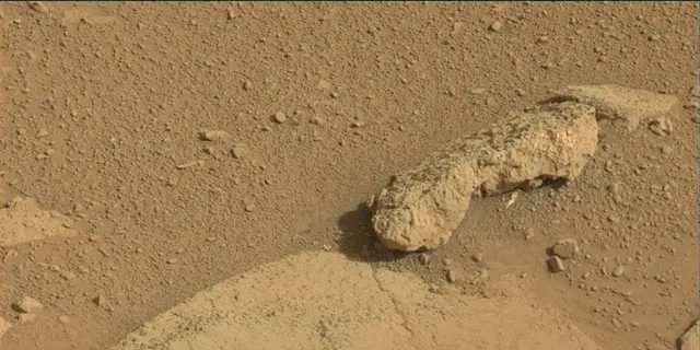 Sol 192: Mast Camera (Mastcam)
