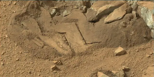 Sol 192: Mast Camera (Mastcam)