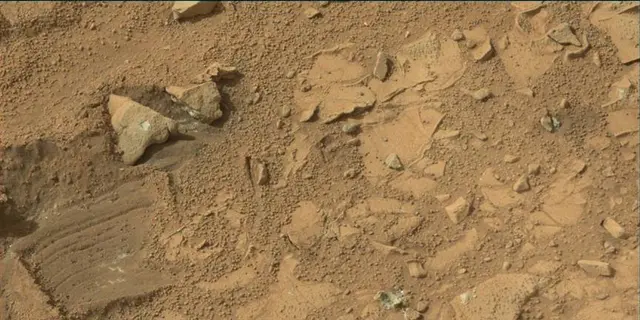 Sol 192: Mast Camera (Mastcam)