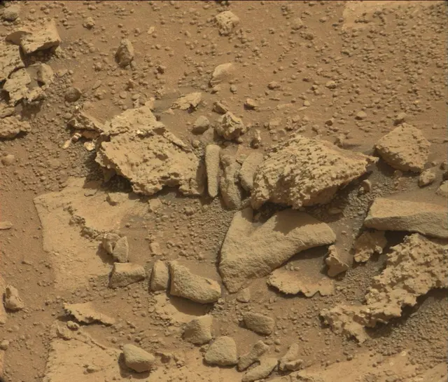 Sol 192: Mast Camera (Mastcam)