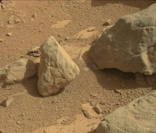 Sol 192: Mast Camera (Mastcam)