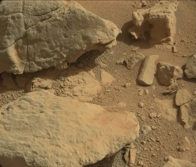 Sol 192: Mast Camera (Mastcam)