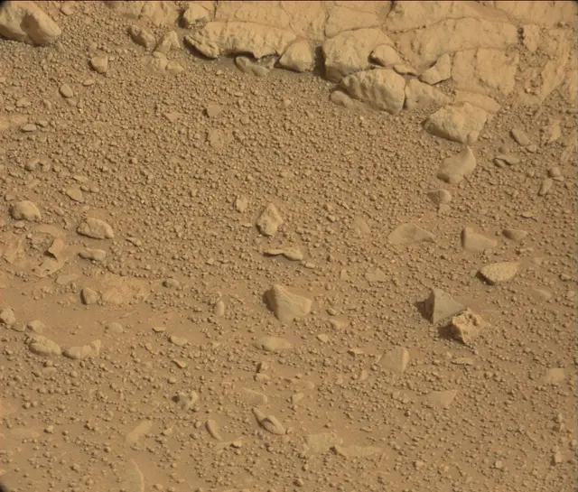 Sol 192: Mast Camera (Mastcam)