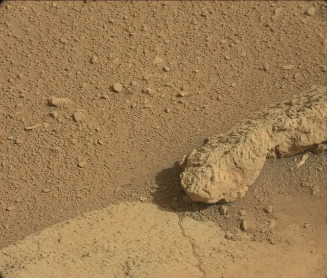 Sol 192: Mast Camera (Mastcam)