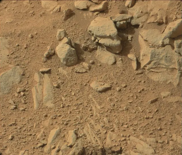 Sol 192: Mast Camera (Mastcam)