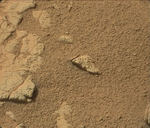 Sol 192: Mast Camera (Mastcam)