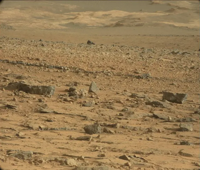 Sol 193: Mast Camera (Mastcam)