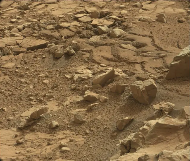Sol 198: Mast Camera (Mastcam)