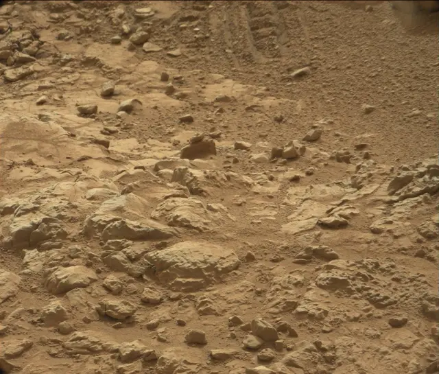 Sol 198: Mast Camera (Mastcam)
