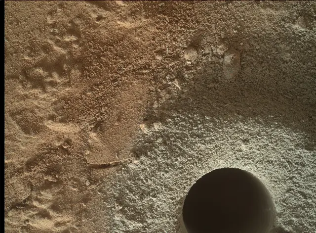 Sol 230: Mars Hand Lens Imager (MAHLI)