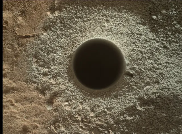 Sol 230: Mars Hand Lens Imager (MAHLI)