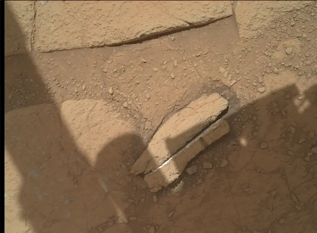Sol 231: Mars Hand Lens Imager (MAHLI)