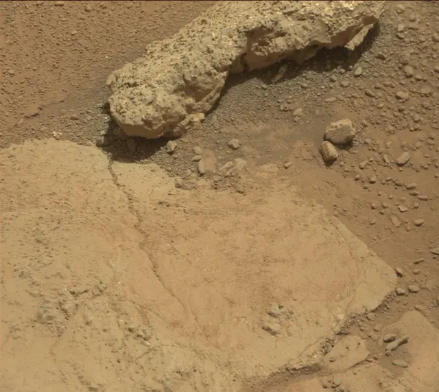 Sol 233: Mast Camera (Mastcam)