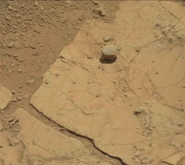 Sol 233: Mast Camera (Mastcam)