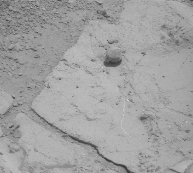 Sol 233: Mast Camera (Mastcam)