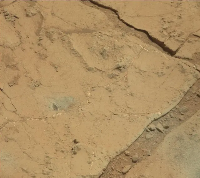 Sol 233: Mast Camera (Mastcam)