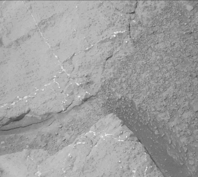 Sol 234: Mast Camera (Mastcam)