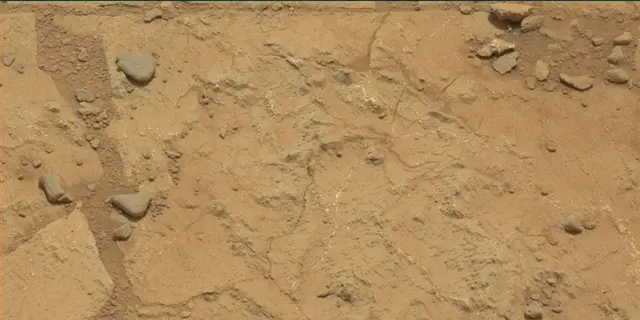 Sol 269: Mast Camera (Mastcam)