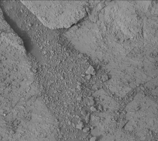 Sol 270: Mast Camera (Mastcam)