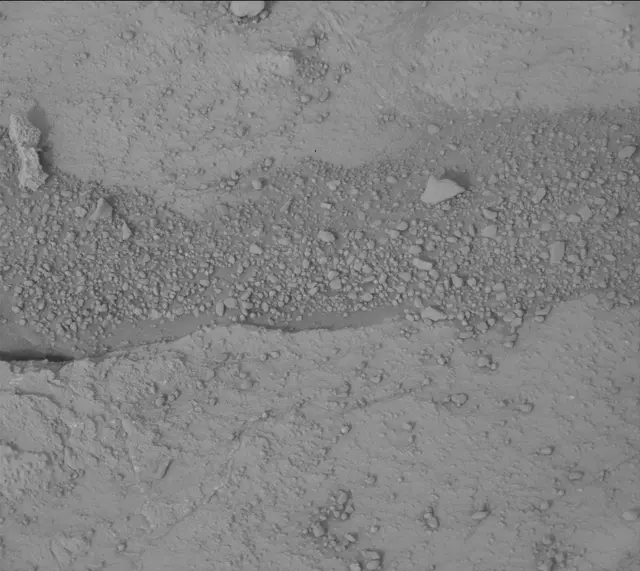 Sol 270: Mast Camera (Mastcam)