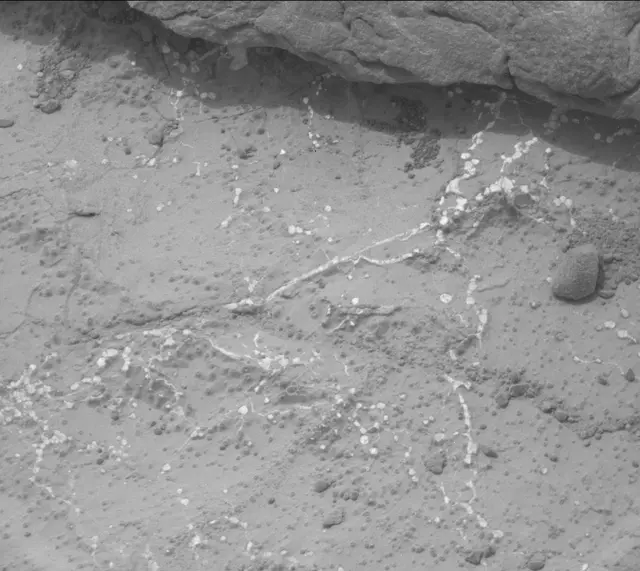 Sol 270: Mast Camera (Mastcam)