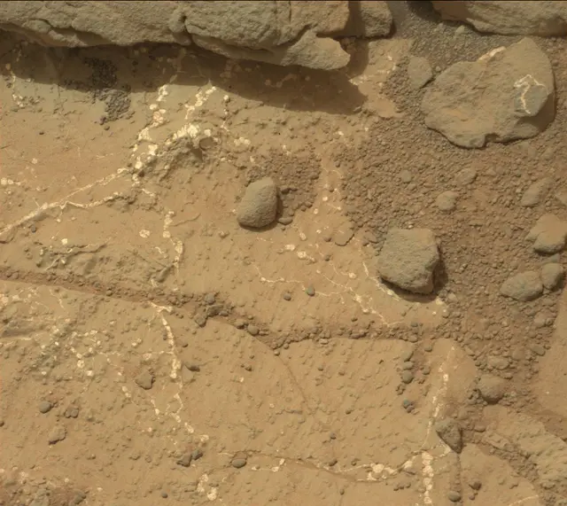 Sol 270: Mast Camera (Mastcam)