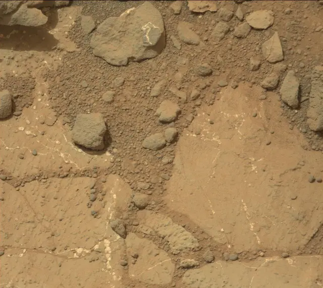 Sol 270: Mast Camera (Mastcam)