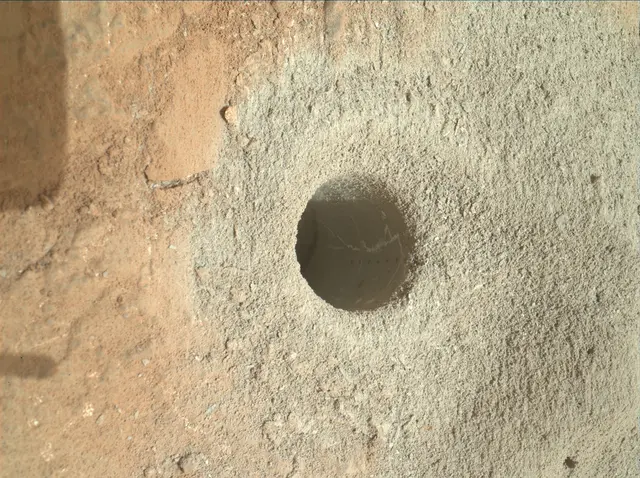 Sol 270: Mars Hand Lens Imager (MAHLI)