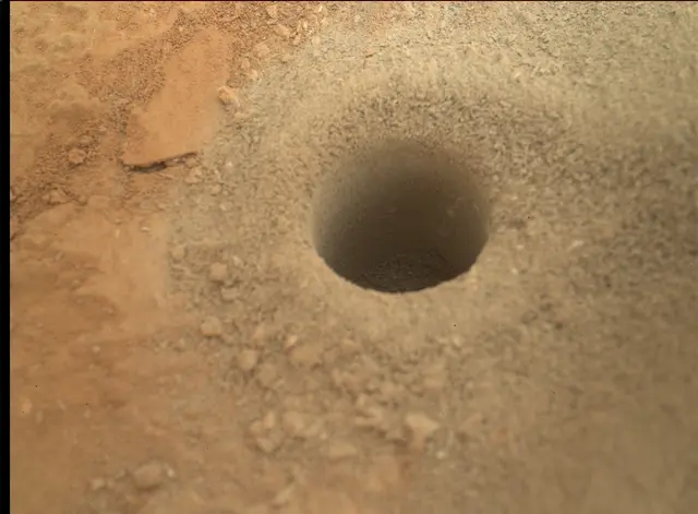 Sol 270: Mars Hand Lens Imager (MAHLI)